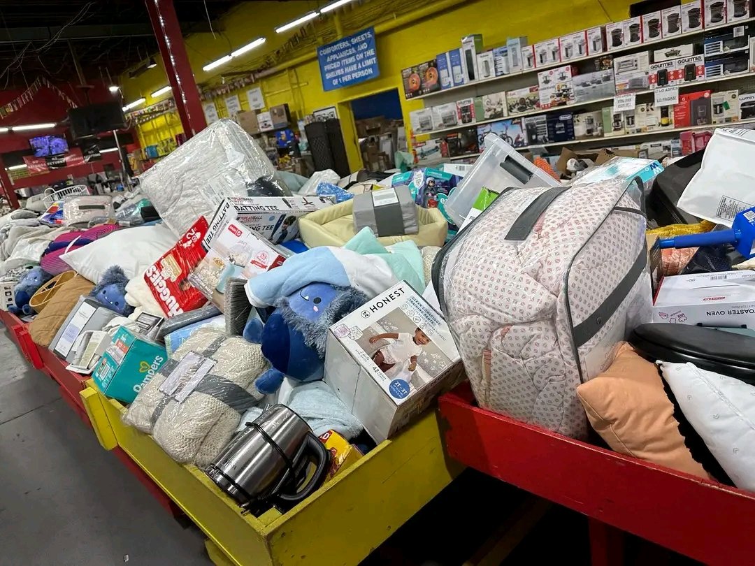 mixed pallets of items mixed pallets of items