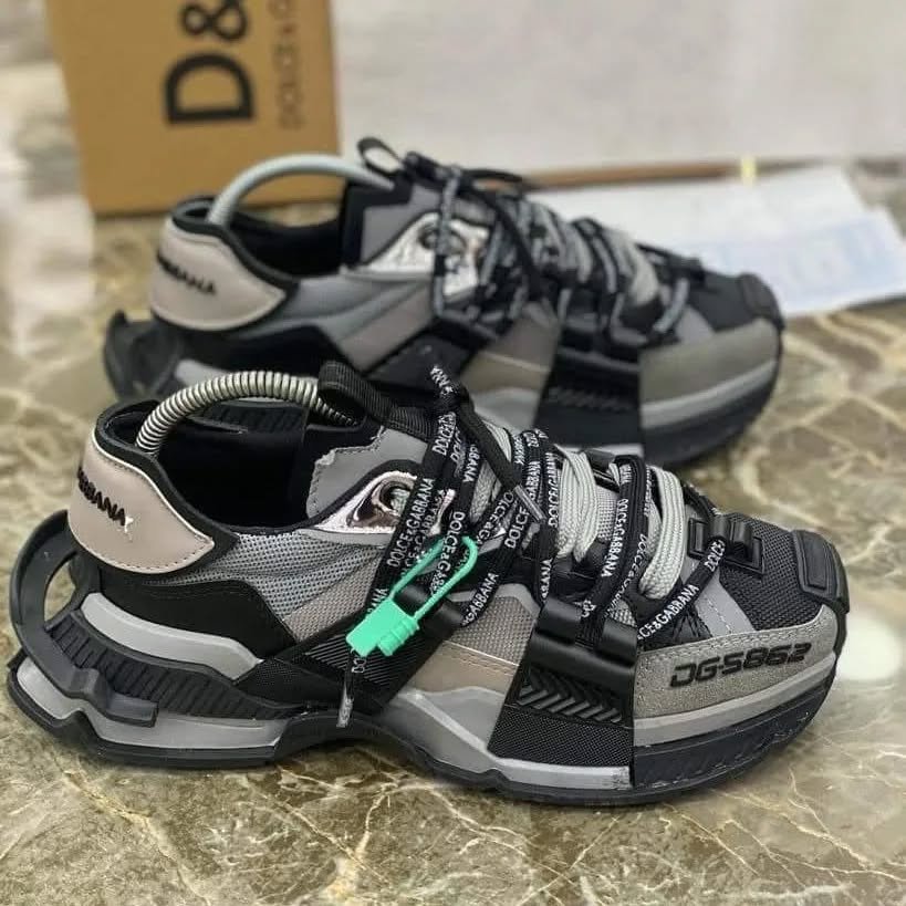 authentic dolce & gabbana sneaker pallet – wholesale authentic dolce & gabbana sneaker pallet – wholesale