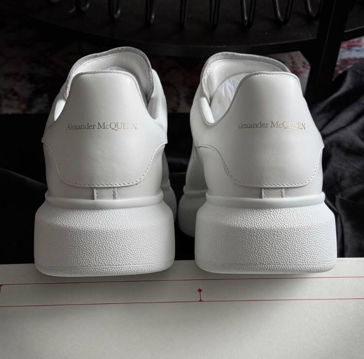 alexander mcqueen shoes pallets alexander mcqueen shoes pallets