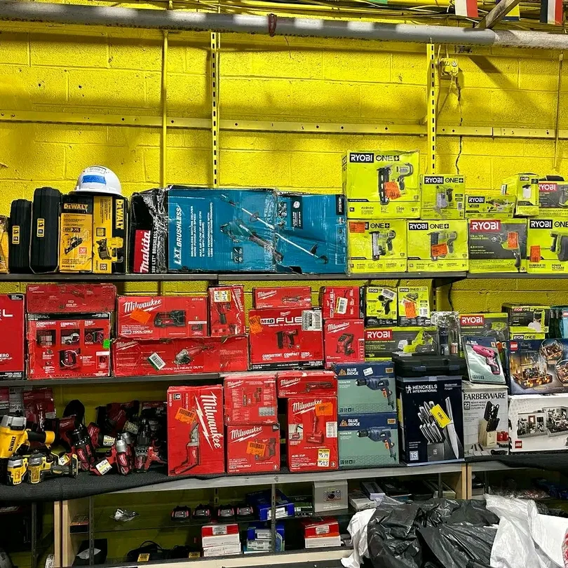 mixed pallets of items mixed pallets of items