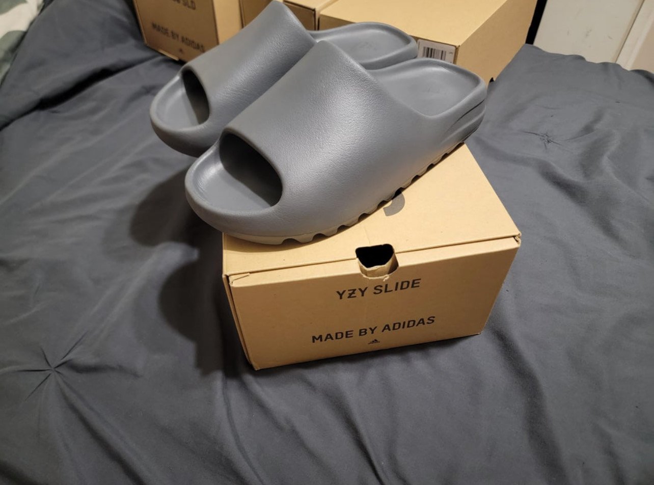 yeezy slides pallets yeezy slides pallets