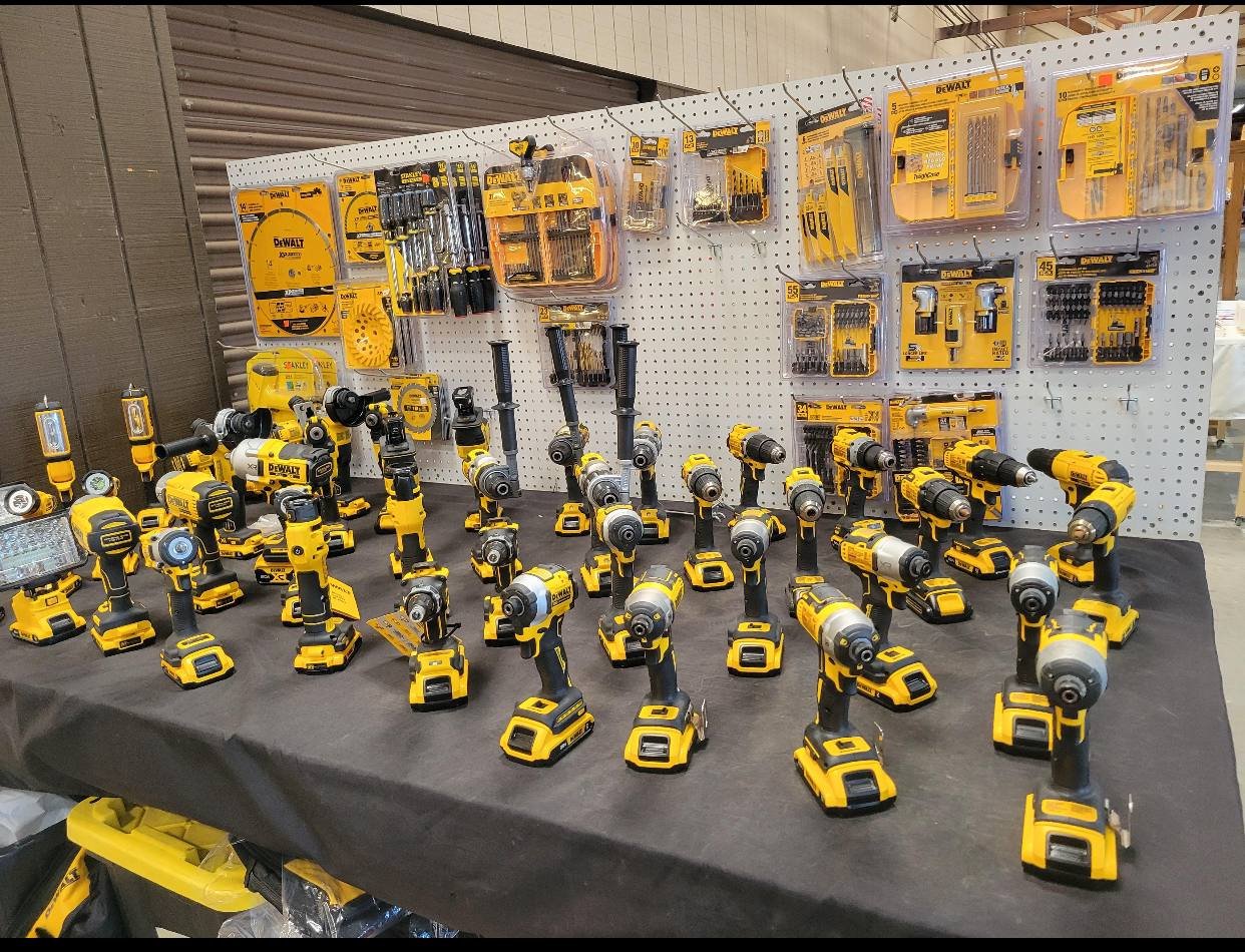 dewalt tools pallets dewalt tools pallets